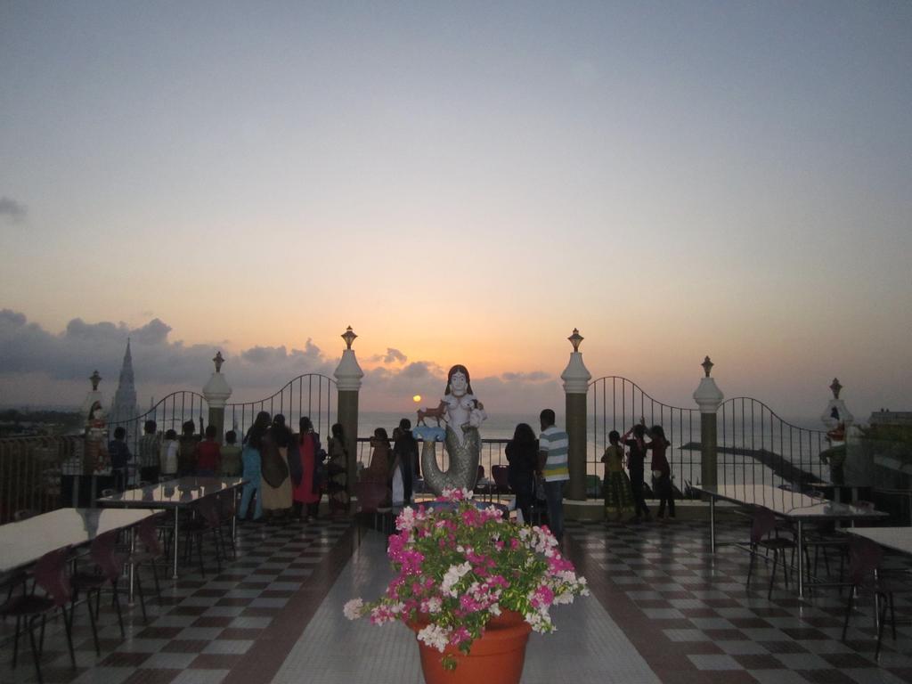 Hotel Chithra Kanyakumari Exterior photo